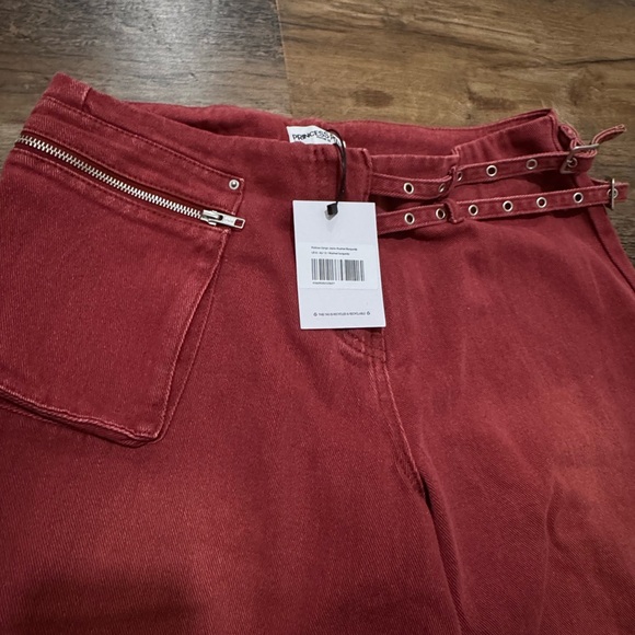 Princess Polly Paltrow Mid Rise Wide Leg Cargo Jeans Washed Burgundy. - Picture 3 of 4